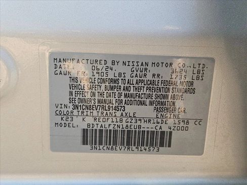 Used 2024 Nissan Versa SV FWD image 24