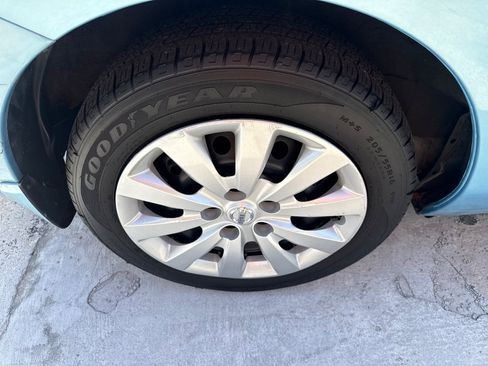 Used 2015 Nissan Leaf S w/ Charge Package FWD image 9