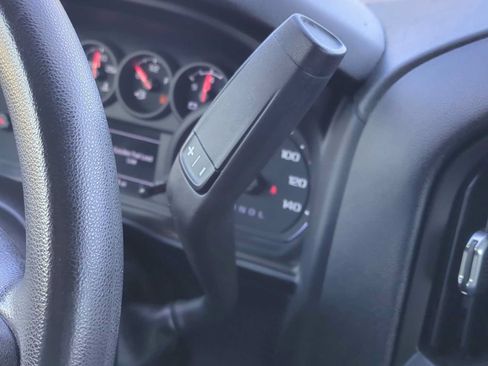 Used 2022 Chevrolet Silverado 1500 Custom RWD image 15