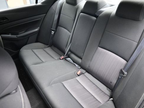 Used 2023 Nissan Altima 2.5 SV image 23