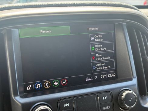 Used 2019 Chevrolet Colorado Z71 AWD/4WD image 15