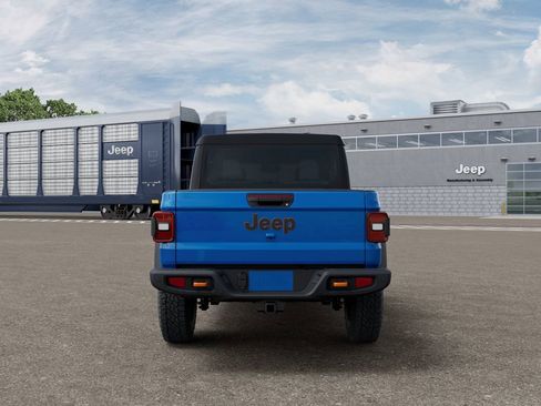 New 2026 Jeep Gladiator Mojave image 7