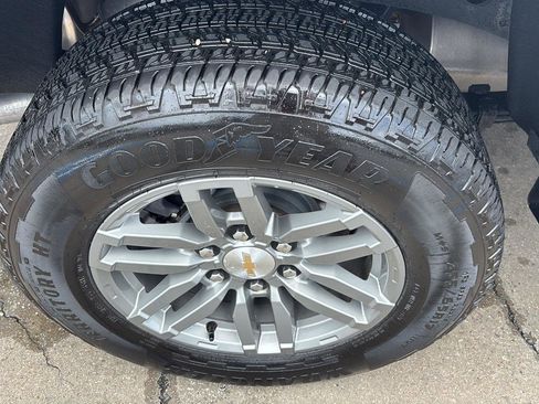 Certified 2023 Chevrolet Colorado LT w/ LT Convenience Package image 12