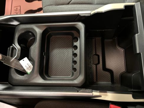 Used 2022 RAM 1500 Big Horn AWD/4WD image 21