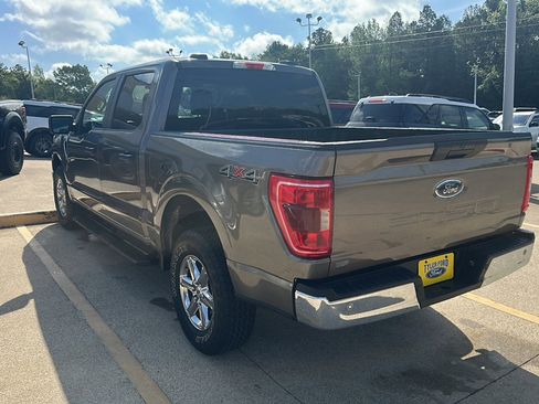 Used 2022 Ford F150 XLT image 9