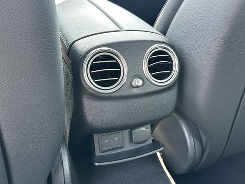 Certified 2022 Mercedes-Benz E 350 4MATIC Sedan image 25