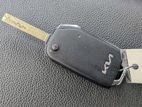 Used 2024 Kia Forte LXS w/ LXS Technology Package image 30