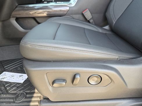 New 2026 Chevrolet Silverado 2500 LTZ w/ LTZ Plus Package image 18