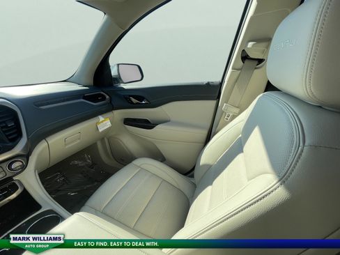 Used 2022 GMC Acadia Denali w/ Denali Ultimate Package image 33