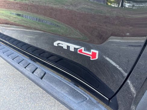 Used 2024 GMC Sierra 1500 AT4 w/ Technology Package image 13