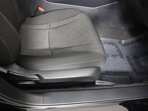 Used 2023 Honda Accord EX image 31