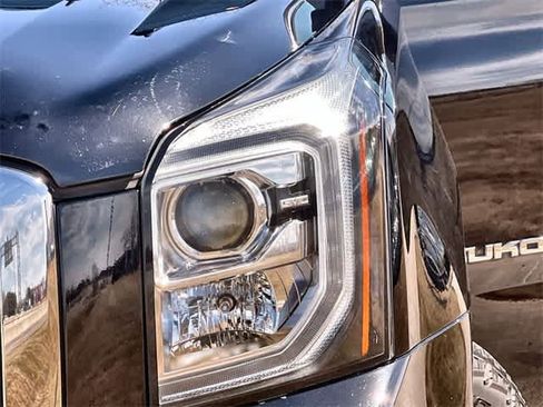 Used 2019 GMC Yukon SLT image 24