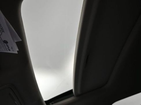 Used 2023 Honda CR-V EX-L image 18