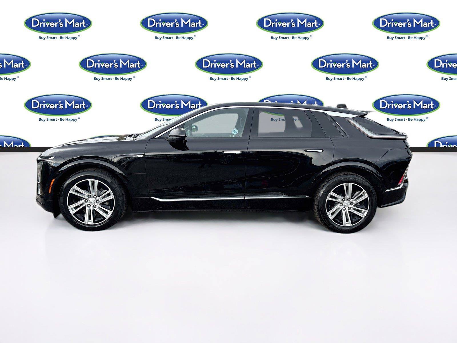 Used 2024 Cadillac Lyriq Tech RWD image 4