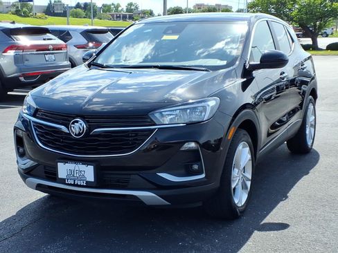 Used 2022 Buick Encore GX Preferred w/ Cold Weather Comfort Package FWD image 2