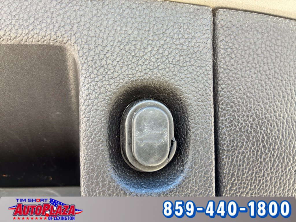 Used 2020 GMC Yukon XL Denali AWD/4WD image 18