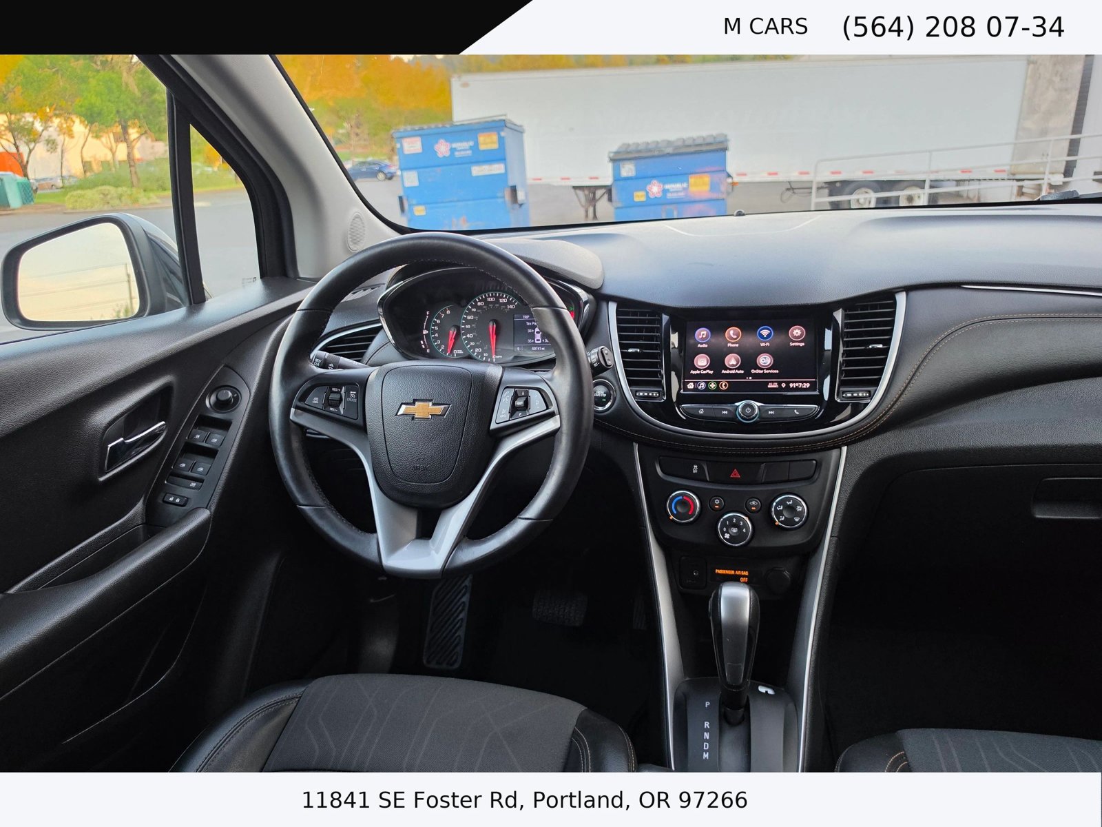 Used 2020 Chevrolet Trax LT w/ LT Convenience Package FWD image 11