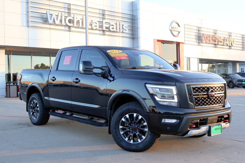 Used 2024 Nissan Titan PRO-4X w/ Pro-4x Convenience Package AWD/4WD image 1