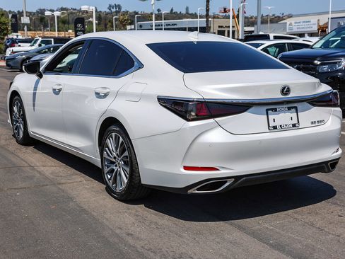 Used 2020 Lexus ES 350 w/ Premium Package FWD image 23