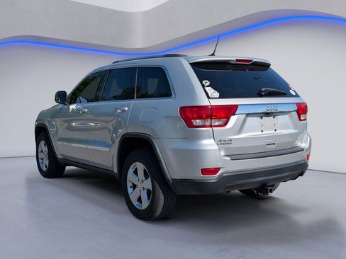 Used 2013 Jeep Grand Cherokee Laredo image 5