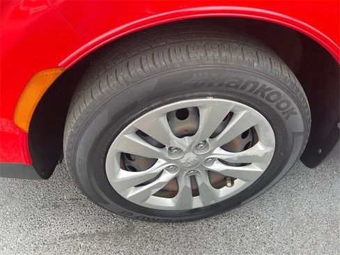 Used 2020 Kia Soul LX image 6