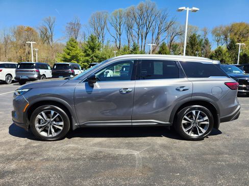 Certified 2025 INFINITI QX60 Luxe image 5