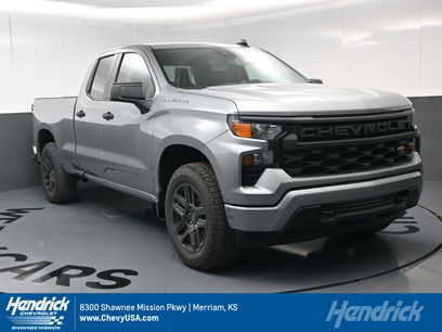 New 2026 Chevrolet Silverado 1500 Custom w/ Turbomax Blackout Package