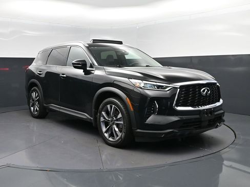 Used 2023 INFINITI QX60 Luxe w/ Cargo Package AWD/4WD image 9
