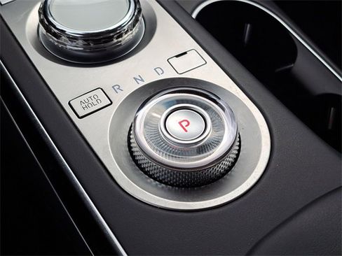 Used 2025 Genesis GV70 2.5T image 18