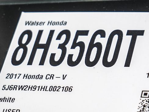 Used 2017 Honda CR-V Touring image 28