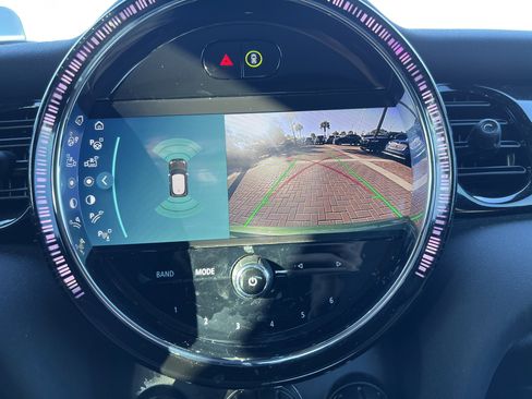 Certified 2023 MINI Cooper SE image 25