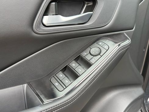 New 2026 Nissan Rogue SV image 14