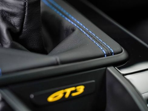 Certified 2024 Porsche 911 GT3 RWD image 27