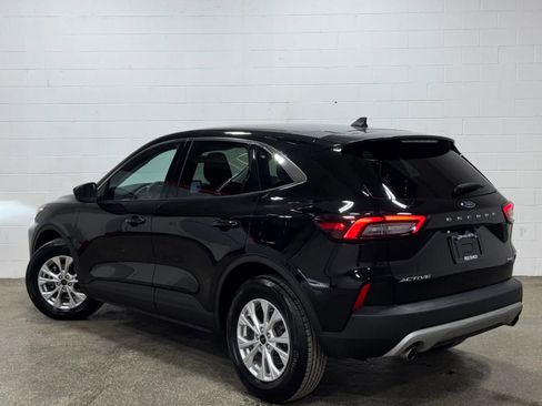 Used 2023 Ford Escape Active image 4