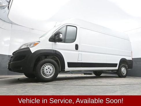Used 2025 RAM ProMaster 2500 w/ Convenience Group image 34