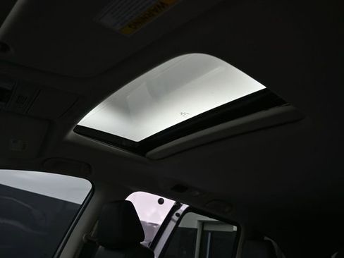 New 2026 Honda Odyssey EX-L image 2
