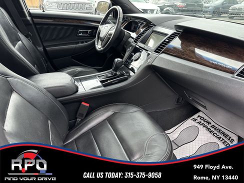Used 2018 Ford Taurus Limited image 34