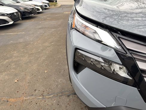 New 2026 Nissan Rogue SV w/ Cold Weather Package image 10