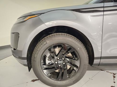 New 2026 Land Rover Range Rover Evoque S AWD/4WD image 11
