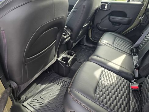Used 2026 Jeep Wrangler Unlimited Sport AWD/4WD image 13