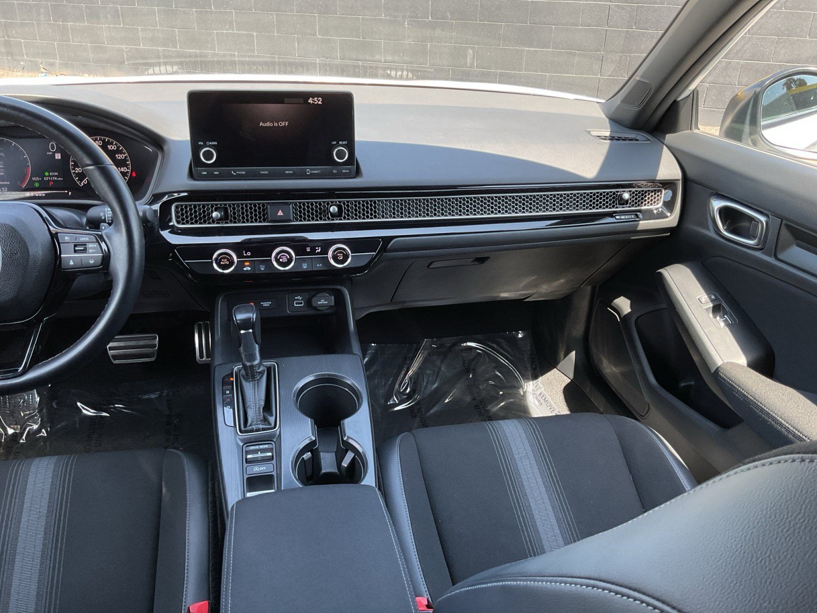 Used 2023 Honda Civic Sport image 16
