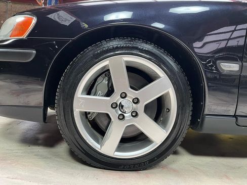 Used 2004 Volvo S60 R AWD/4WD image 35