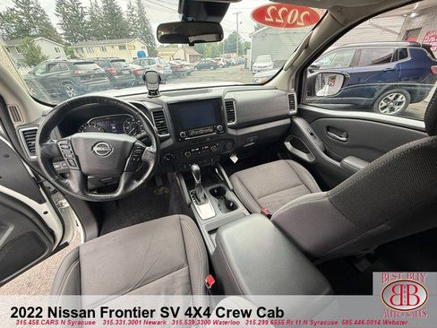 Used 2022 Nissan Frontier SV AWD/4WD image 13