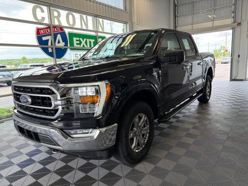 Used 2021 Ford F150 XLT w/ Equipment Group 302A High AWD/4WD image 3