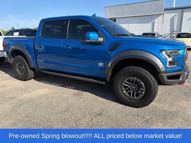Used 2019 Ford F150 Raptor w/ Equipment Group 802A Luxury AWD/4WD image 9