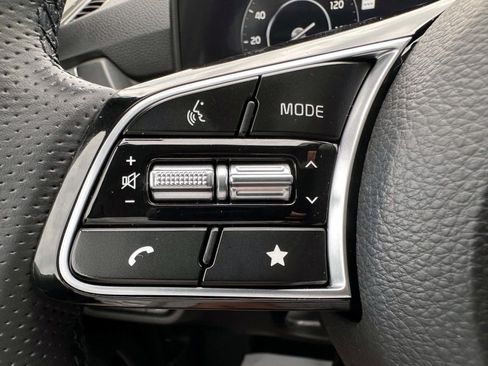 Used 2024 Kia Seltos SX w/ SX Sunroof Package AWD/4WD image 18