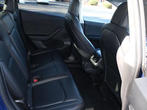 Used 2021 Tesla Model Y 2WD image 22