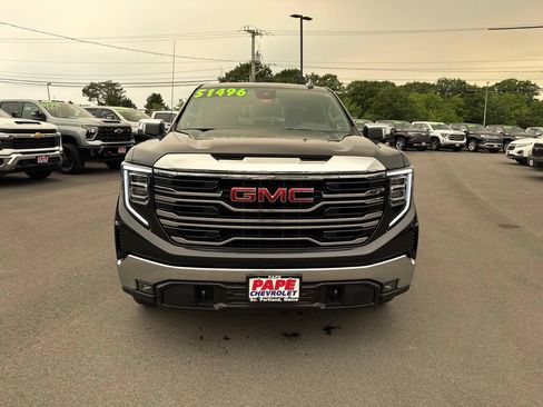Used 2026 GMC Sierra 1500 SLT AWD/4WD image 9