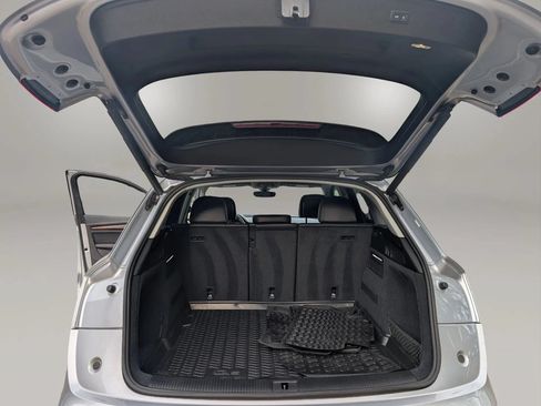 Used 2019 Audi Q5 2.0T Premium Plus w/ Premium Plus Package AWD/4WD image 19
