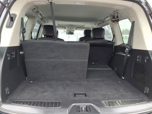 Used 2019 INFINITI QX80 Luxe image 17